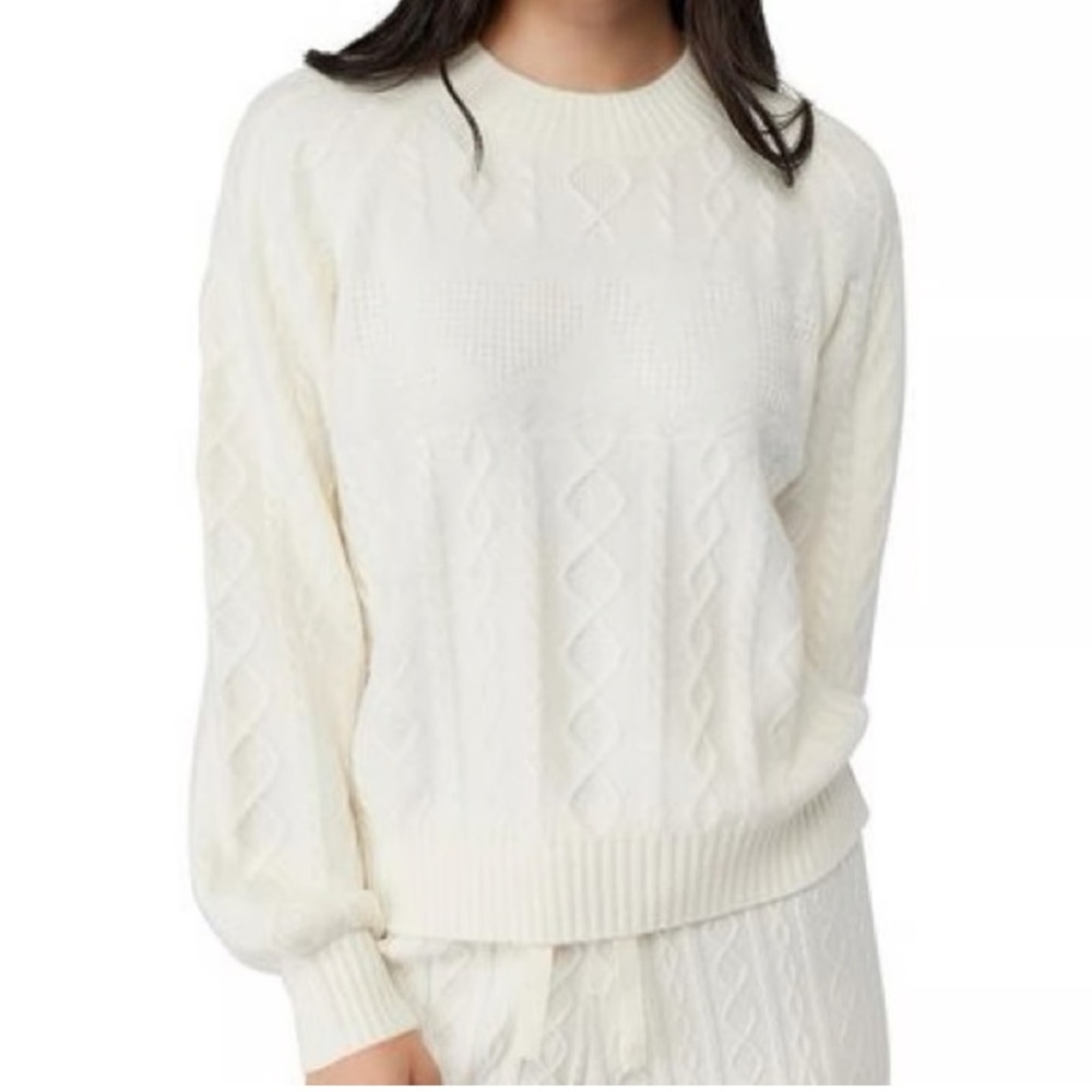 Elegant White Cable Knit Sweater